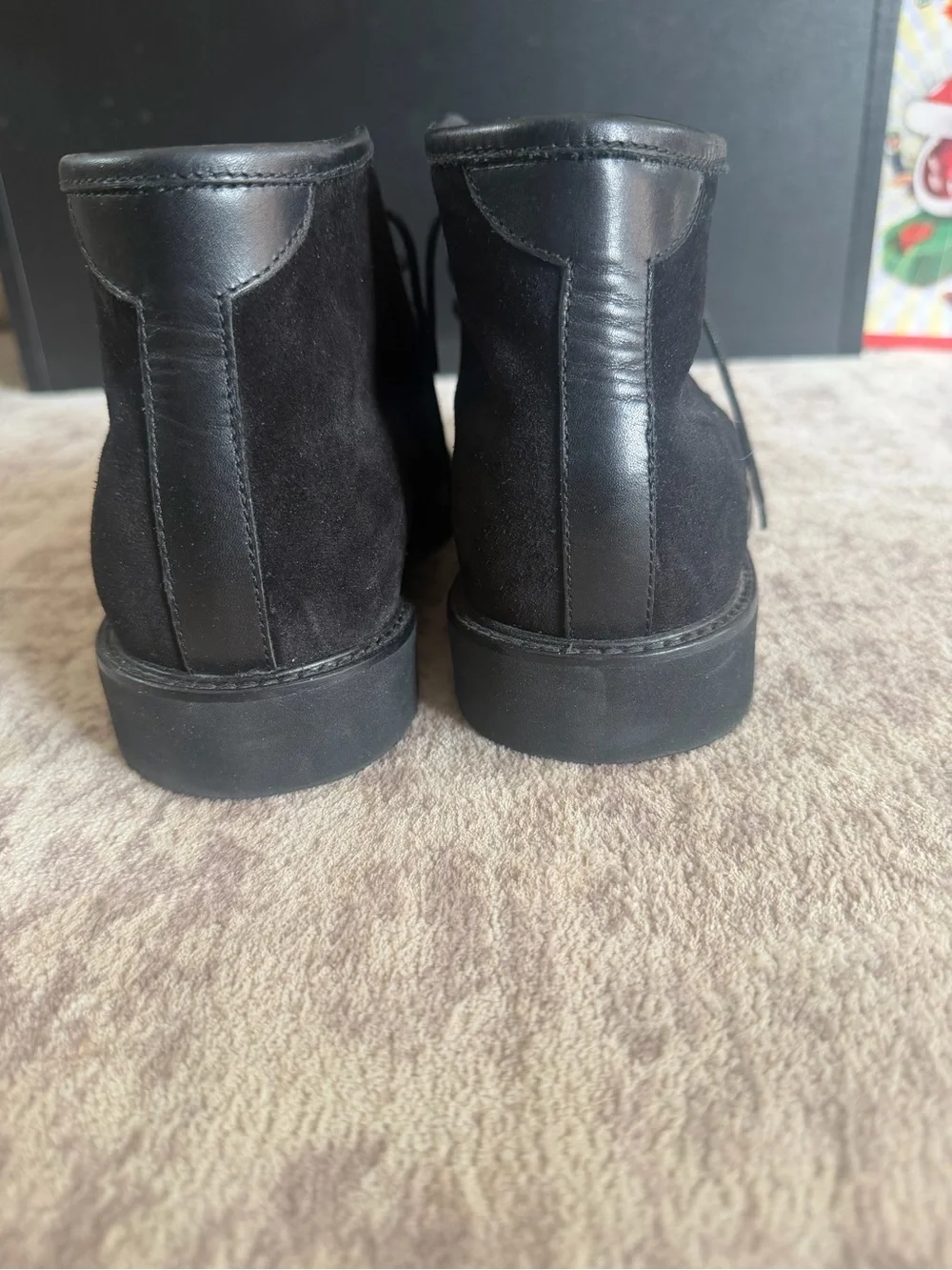 Men's Black Suede Bugatchi Chukka Boots - Classic Lace-Up